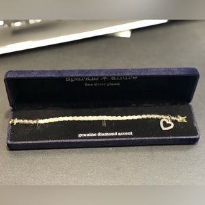 Gold heart diamond bracelet